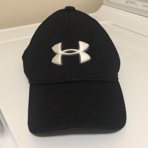 Under armour hat ❤️🍬2/$20🍬❤️